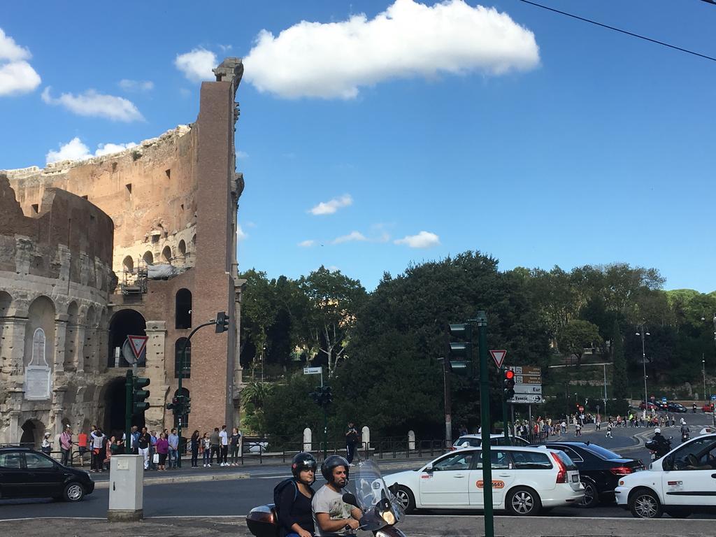 Delightful Apartment 100 Meters From The Colosseum Extérieur photo