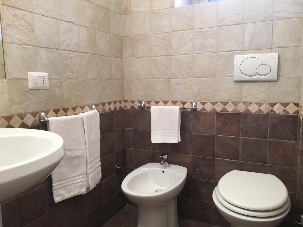 Delightful Apartment 100 Meters From The Colosseum Extérieur photo